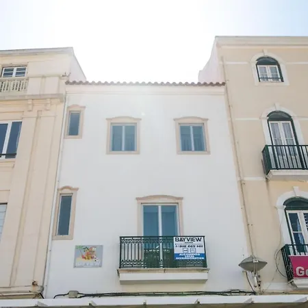 Steps To 4beds -ac Self Check-in 2024 Reno 펜션 나자레