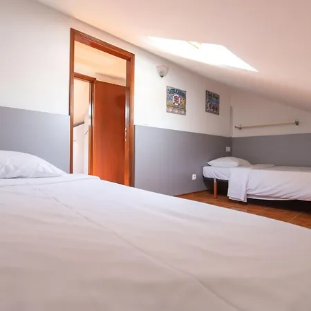 Steps To 4beds -ac Self Check-in 2024 Reno