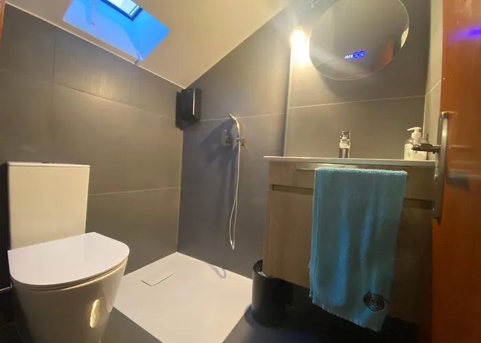 Steps To 4beds -ac Self Check-in 2024 Reno * נאזרה